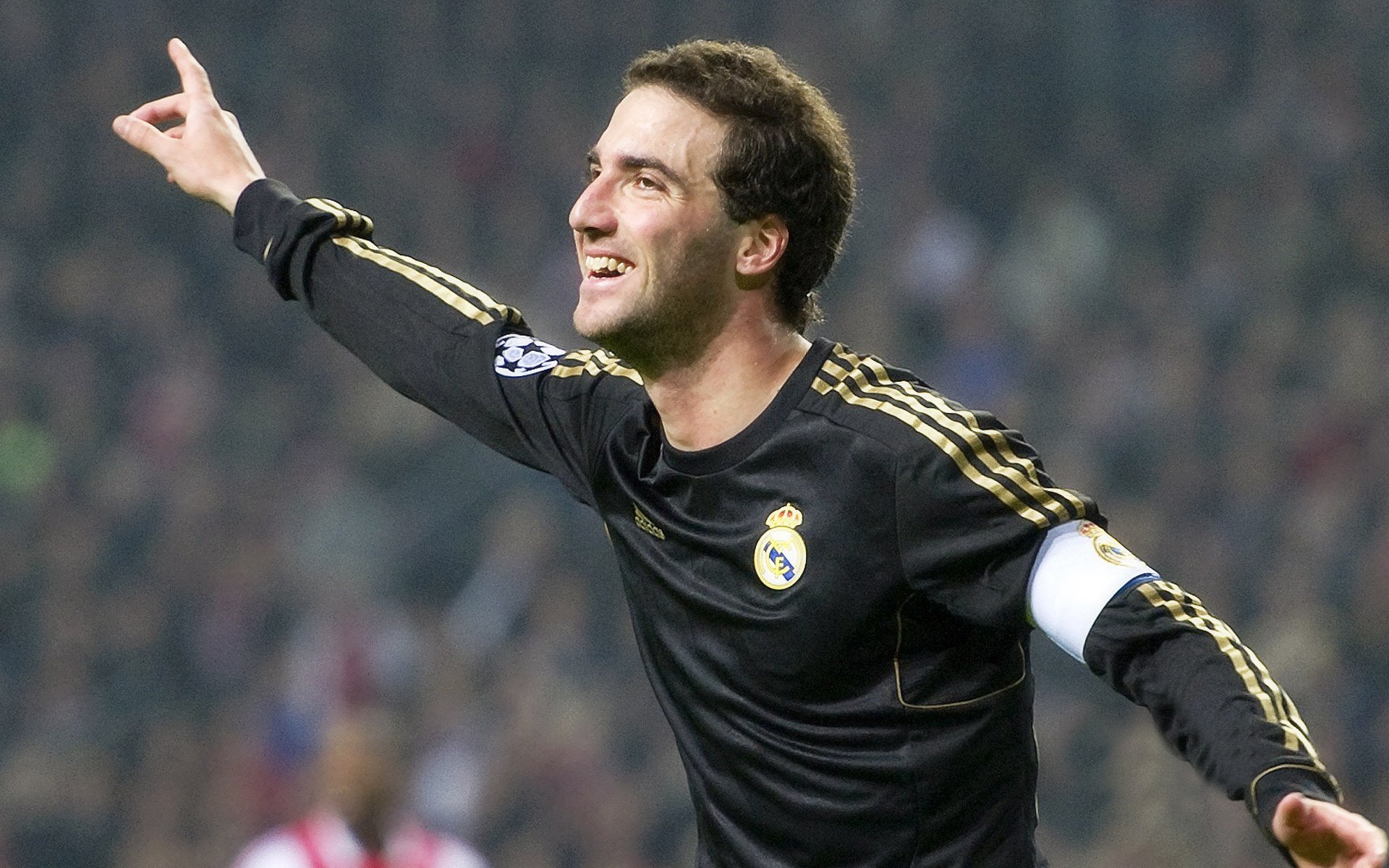 _突破极限:运动员异乎寻常的表现震撼全场_,突破极限人物原型