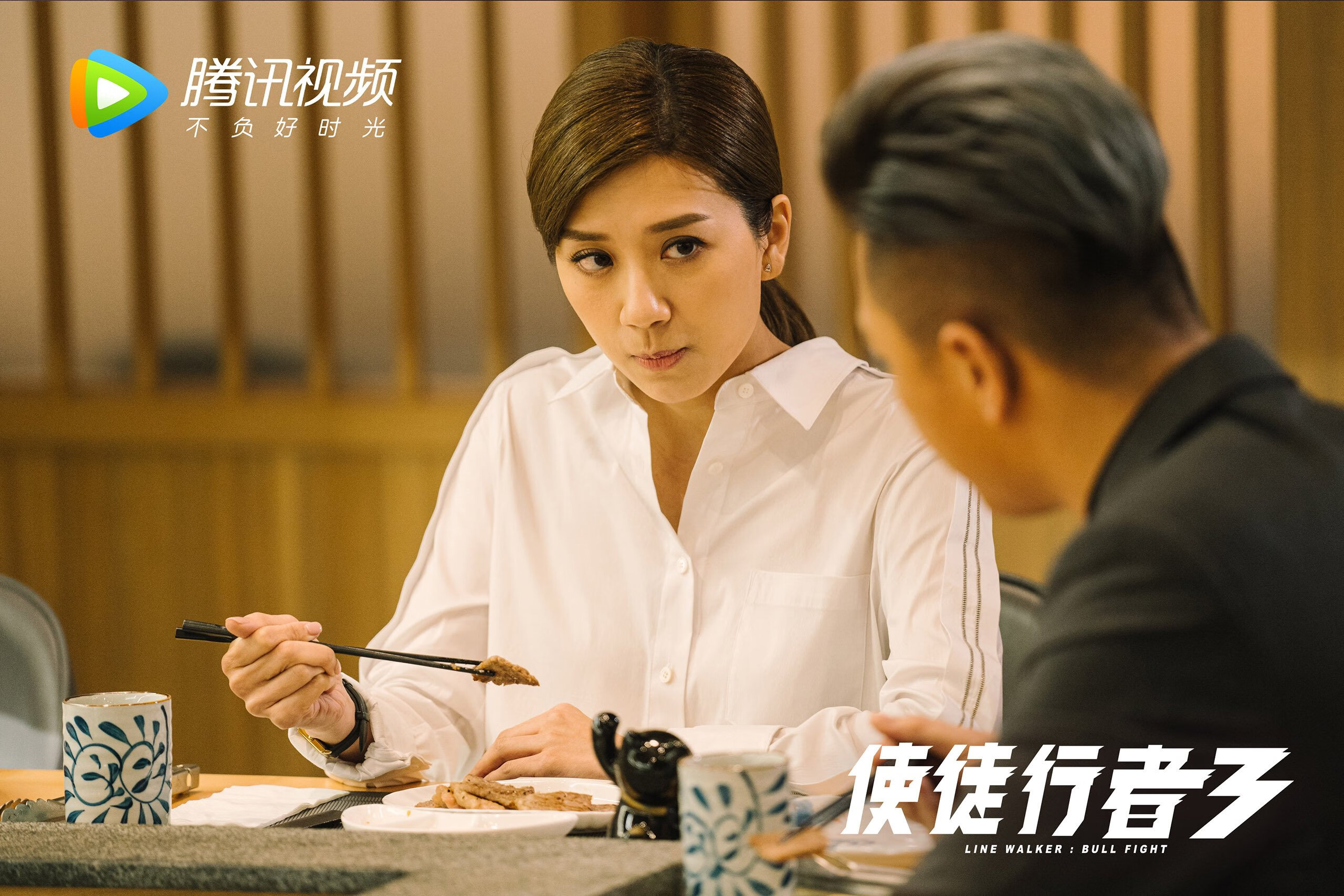 “青少年足球赛事丰富多彩,激发青少年运动热情”,青少年足球队