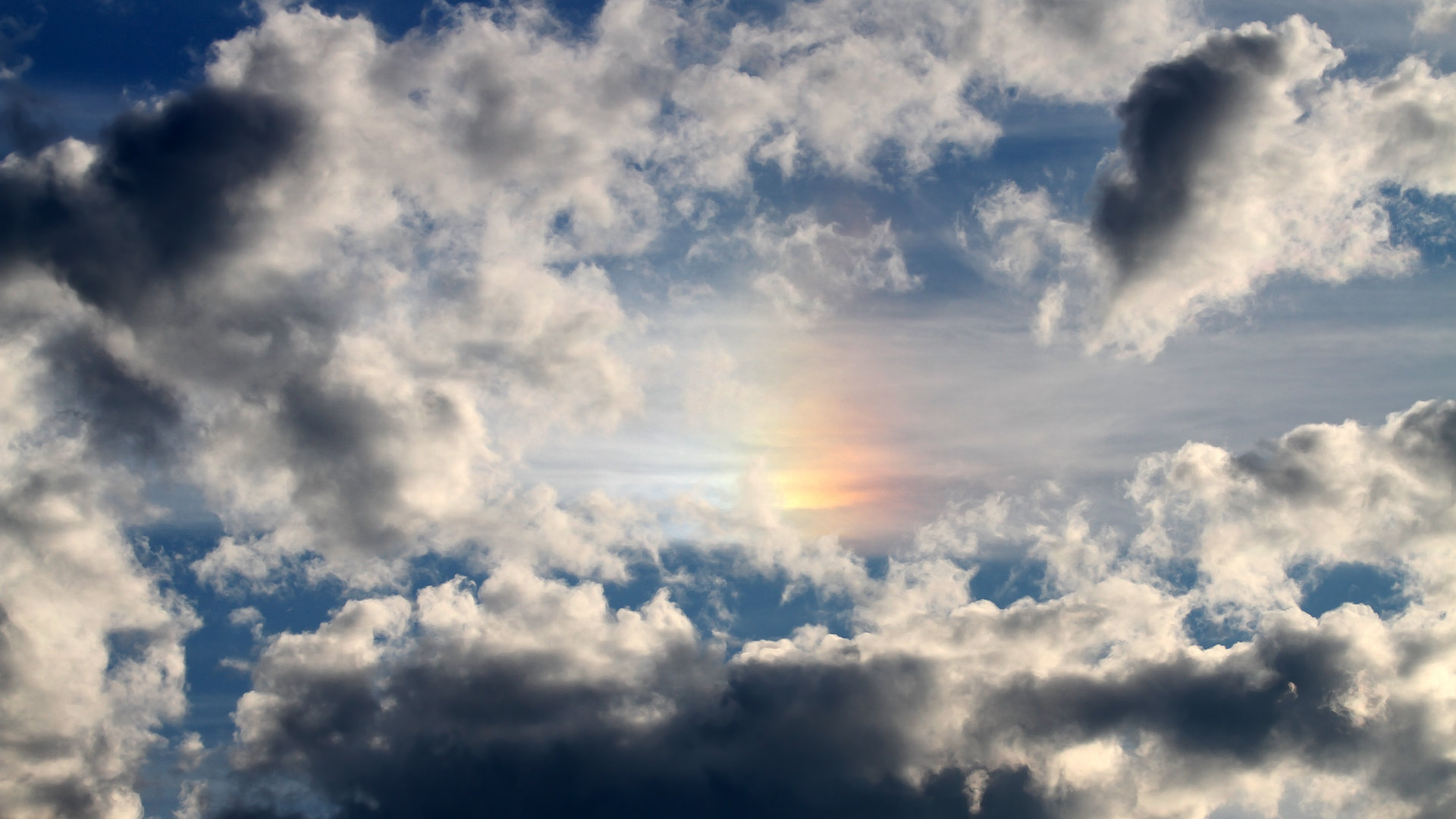 开云·体育官网APP下载-《电竞文化在青少年的认同感：不只是游戏》，电竞文化的理解