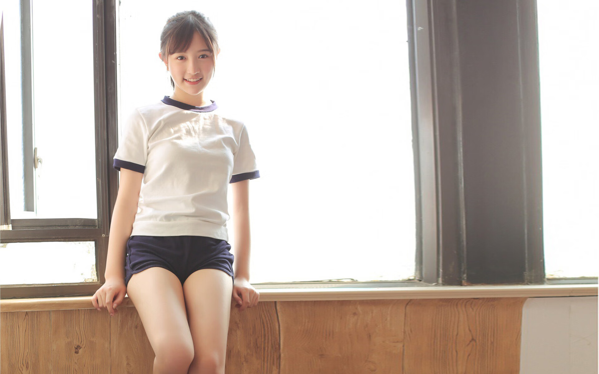 尼克斯压哨战胜快船,季后赛首轮中布伦森贡献关键助攻,尼克斯击败快船