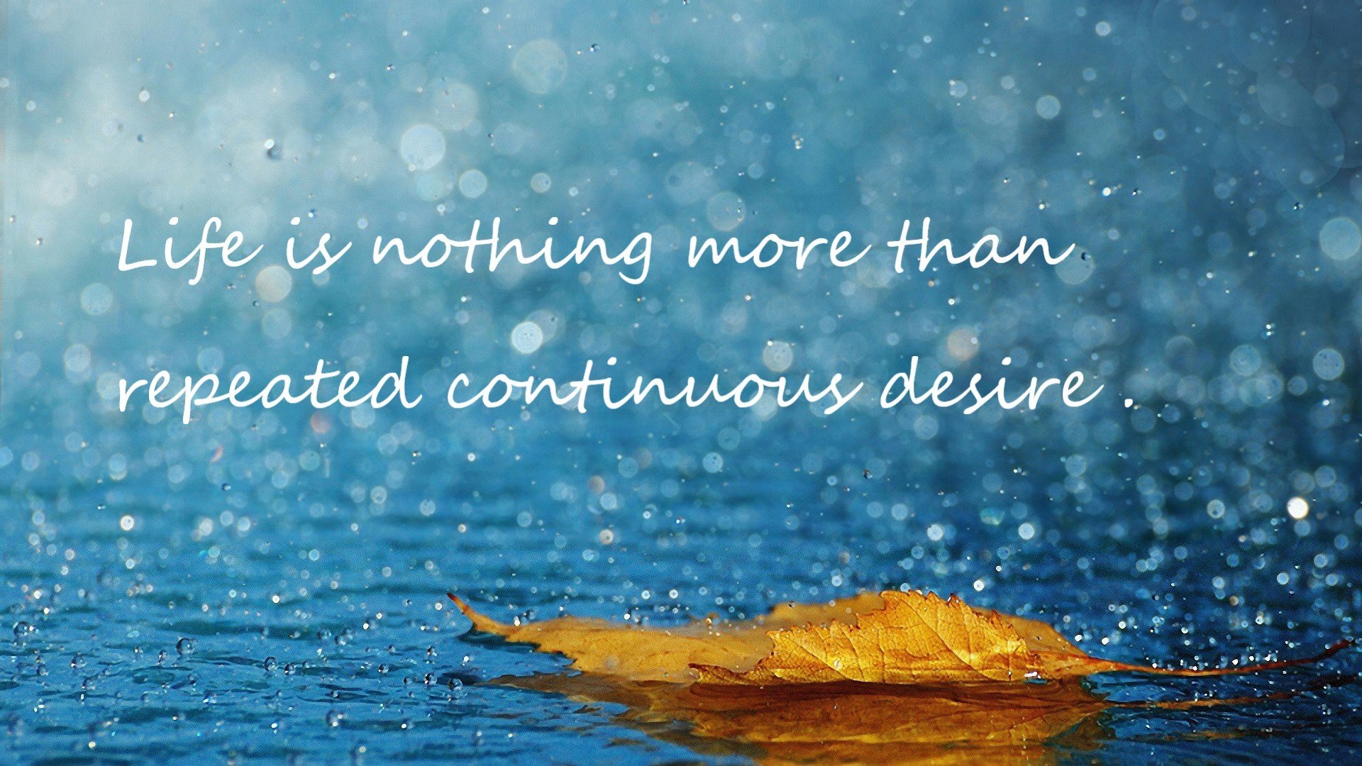 紧张比赛中球队实力对决,角逐激烈,紧张激烈的比赛开始了,选手们歇后语