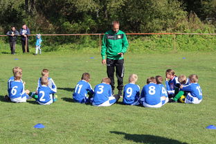 开云网页版-中国足球赛季热区变化与战术演进对照图，中国足球热身赛直播